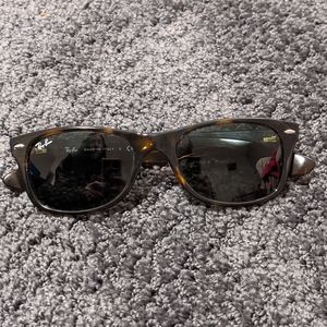 Authentic Ray-ban Wayfarer Sunglasses
